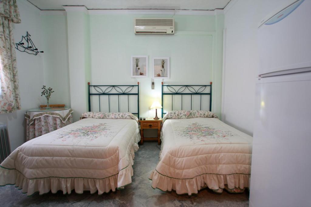 Hostal Jimenez Azuaga Room photo